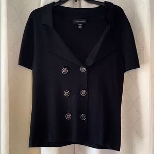 Short sleeved button up